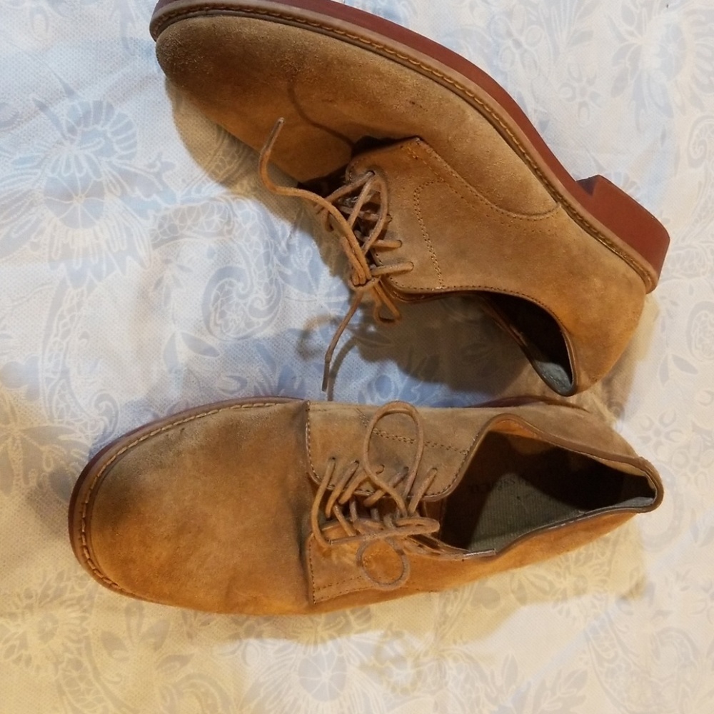 Shoes - Picture 2 of 3
